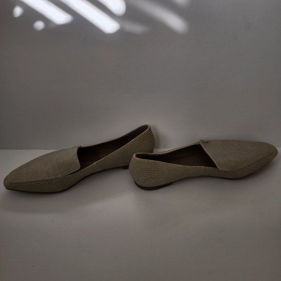 Steve Madden Gemmy Beige Crocodile Embossed Loafers Size 8 - Picture 9 of 11